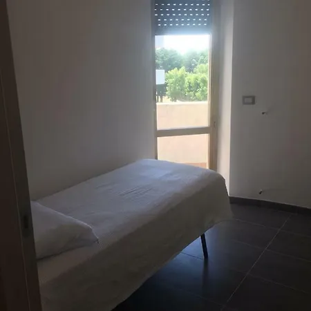 Vacanze דירה